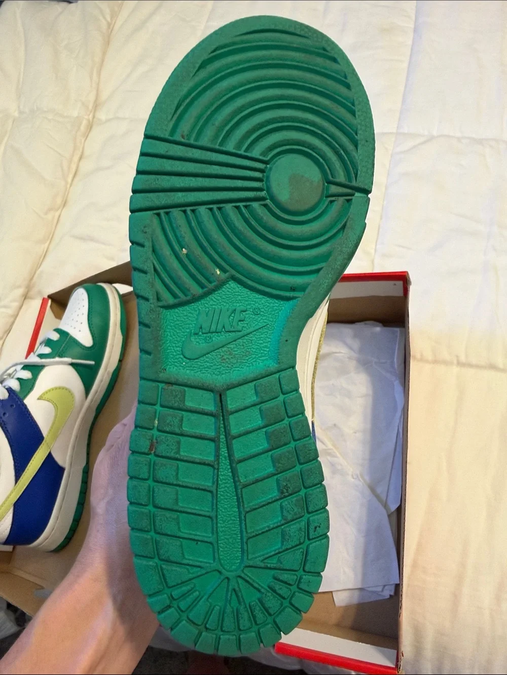 Kids Nike dunks Green Blue White Sneakers with Lime Swoosh size 6.5